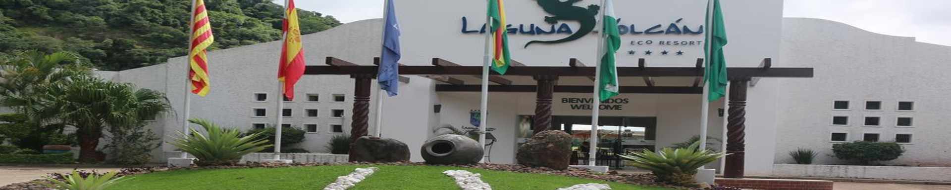 Laguna Volcán Golf Eco Resort